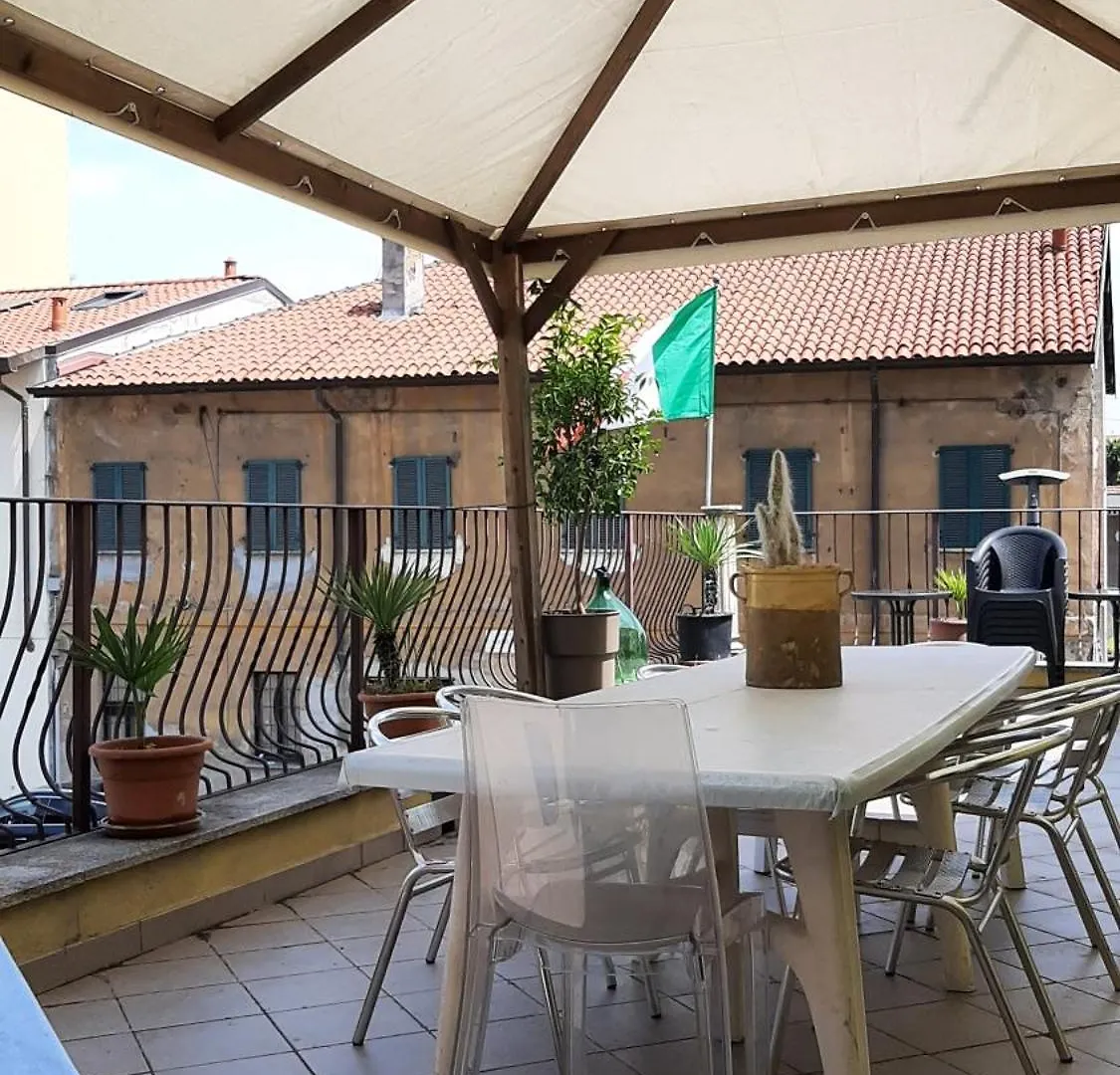 Il Ragno D'Oro Apartman Rho 0*,